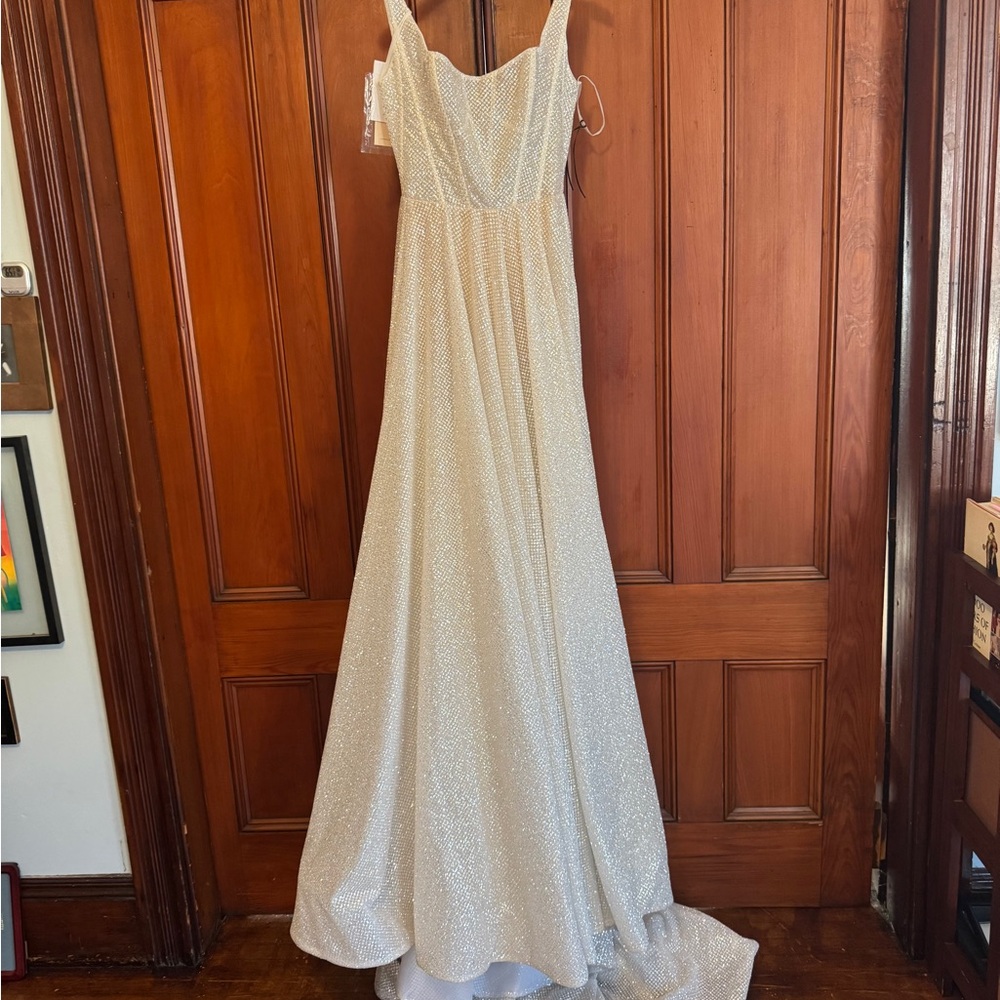 Galia Lahav GIGI Crystal Wedding Gown, Size 40, Sample New With Tags, UNWORN - Picture 4 of 9